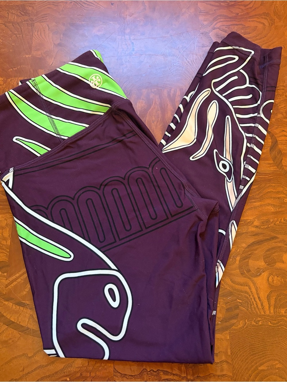 Tory Burch Purple Leggings with Lime Green & Cream Graphic Print - Picture 7 of 7